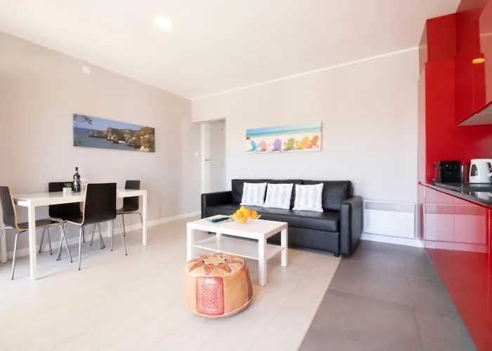 Bellevue Vista Mar Apartamento *