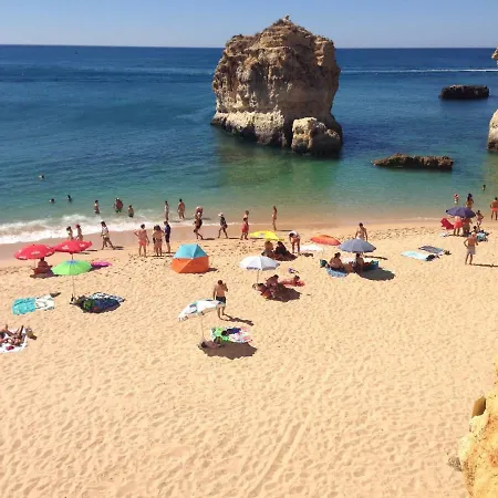 Bellevue Vista Mar 아파트